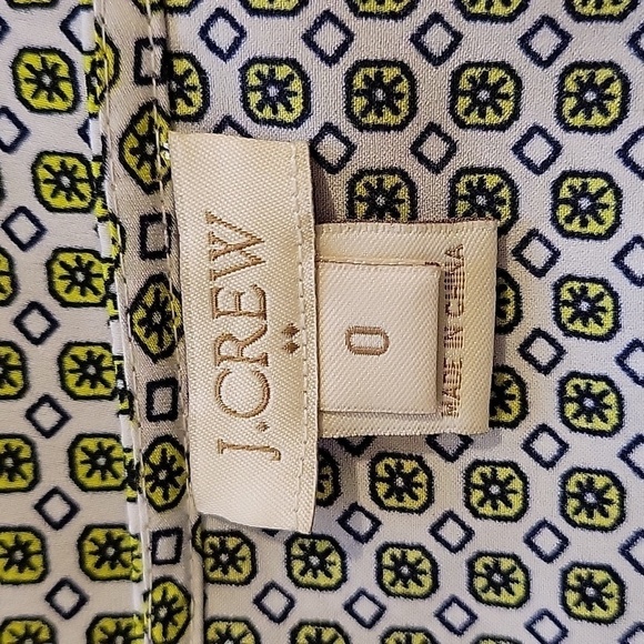 J CREW size 0 white with green & black print slinky tank top - Picture 3 of 5